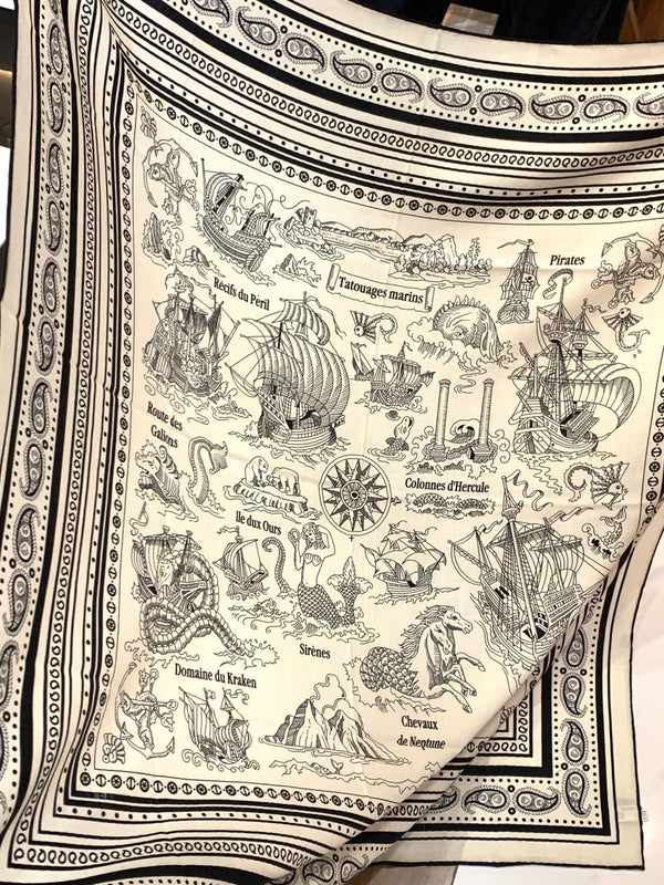 HM 26s Double-sided Scarf 140cm Black White Silk Cashmere 153144