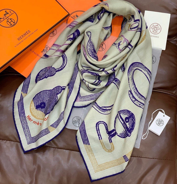 HM 26s Scarf 140 In Cashmere And Silk 303155