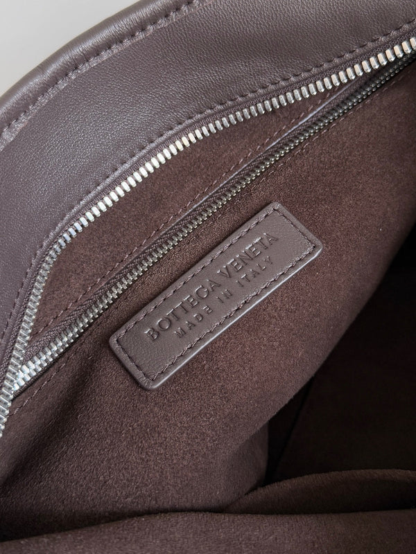 BV 25s Veneto Bag 38cm Deep Brown Calfskin Hardware