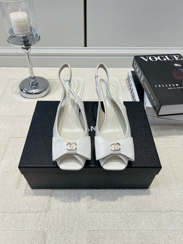 CC 26s Bow Peep-Toe Slingback White Sheepskin 964580