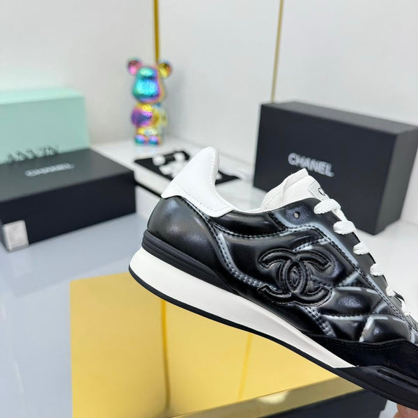 CC 25 Trainers White & Black Cowhide 413829