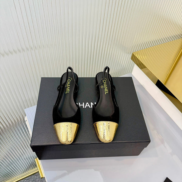 CC 26 Slingback Flat Black Gold Lambskin 714028