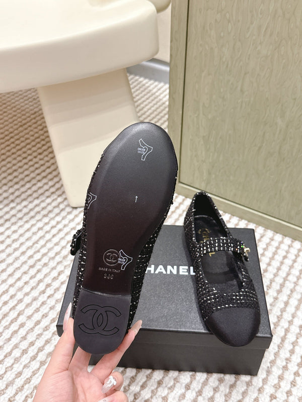 CC 25s Mary Jane Flat In Black Tweed With Cap Toe Gold Hardware