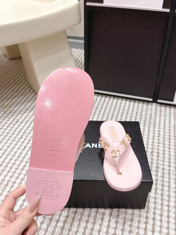 CC 26s Flip-Flop Light Pink Sheepskin 632361