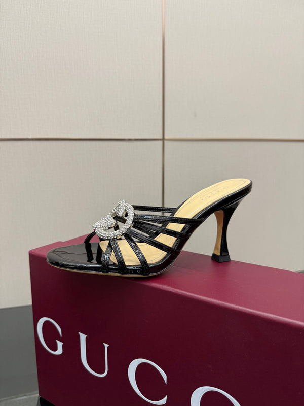 Women's Slide 85mm With Crystal Interlocking G Black Patent Leather