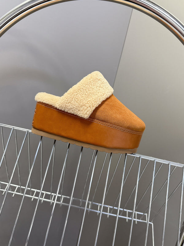 CL 26s Wedge Mules In Orange Brown Suede And Beige Wool