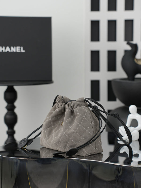 Chanel 2026 Lucky Bag 22cm Taupe Suede