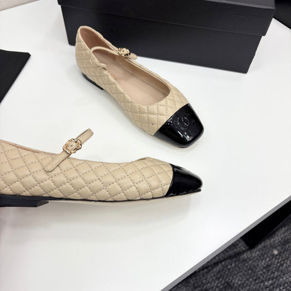 CC 25 Cap-Toe Quilted Mary Janes Beige Sheepskin 352461