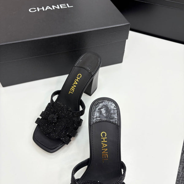 CC 25 Camellia Open Heel Mule Sandals 90mm Black Stone Grain And Sheepskin 368844