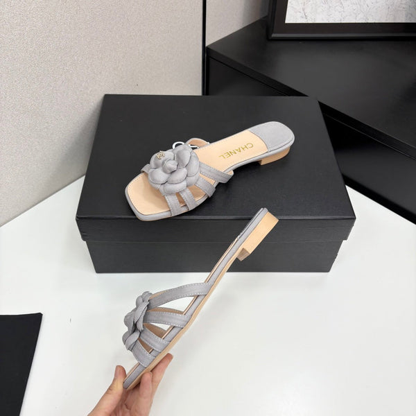 CC 25 Camellia Open Flat Mule Grey Beige Sheepskin And Fabric 368848