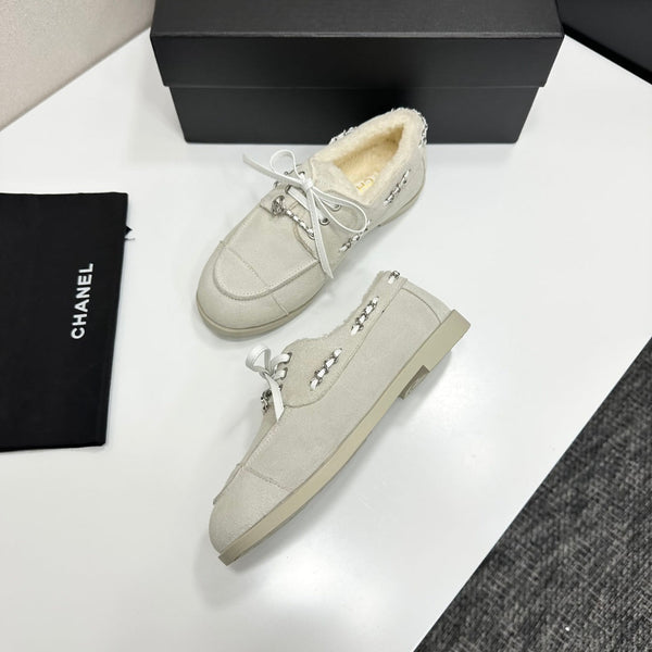 CC 26s Loafers Flat Light Gray Suede Leather Fur 109155