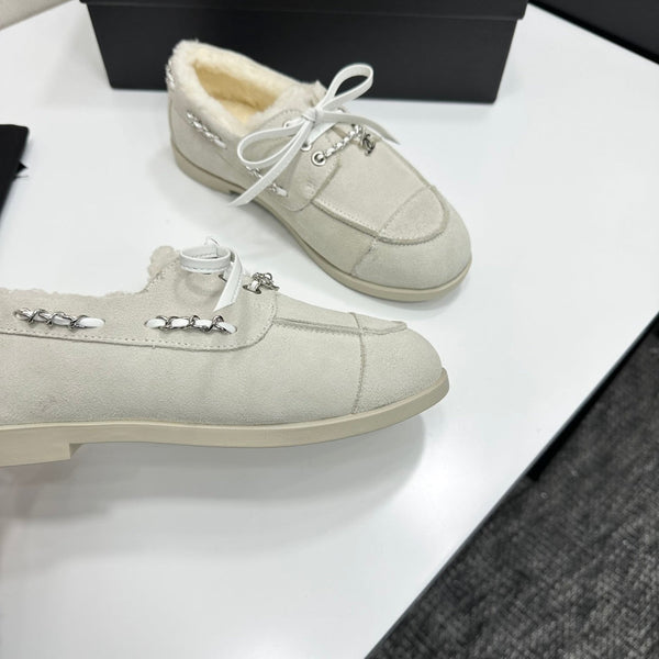 CC 26s Loafers Flat Light Gray Suede Leather Fur 109155