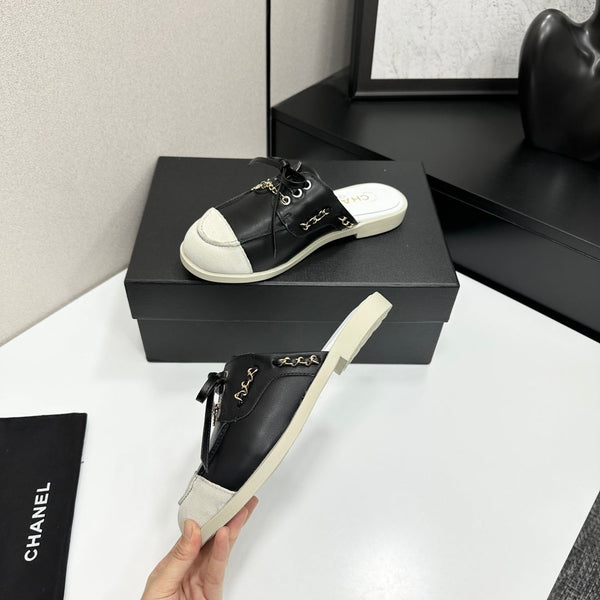 CC 26s Mules Flat Black Leather Suede 109164