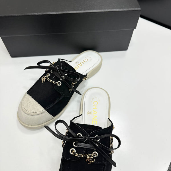 CC 26s Mules Flat Black White Suede Leather 109168