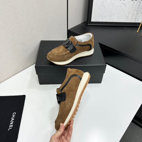 CC 2026 Panda Sneakers Suede Cowhide 926338