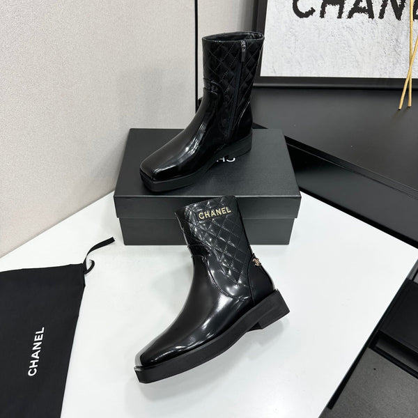 CC 26s Quilted Ankle Boots Black Leather 109240