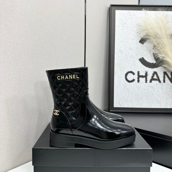 CC 26s Quilted Ankle Boots Black Leather 109240