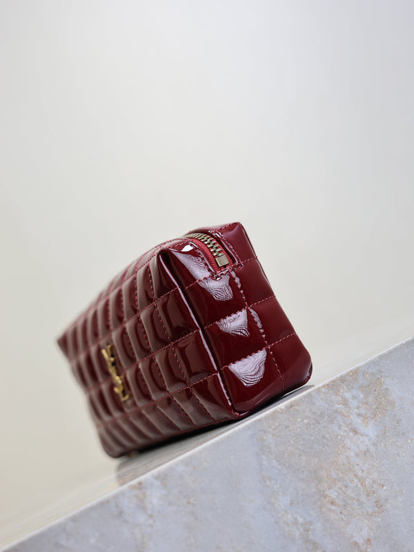 YSL Cassandre Matelassé Chain Clutch 18.5cm Burgundy Patent Leather