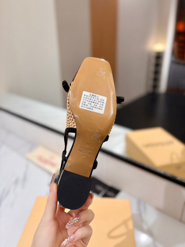 VLTN 26s Valet Du Roi Slingback 6cm Black Brown Raffia Leather 985452