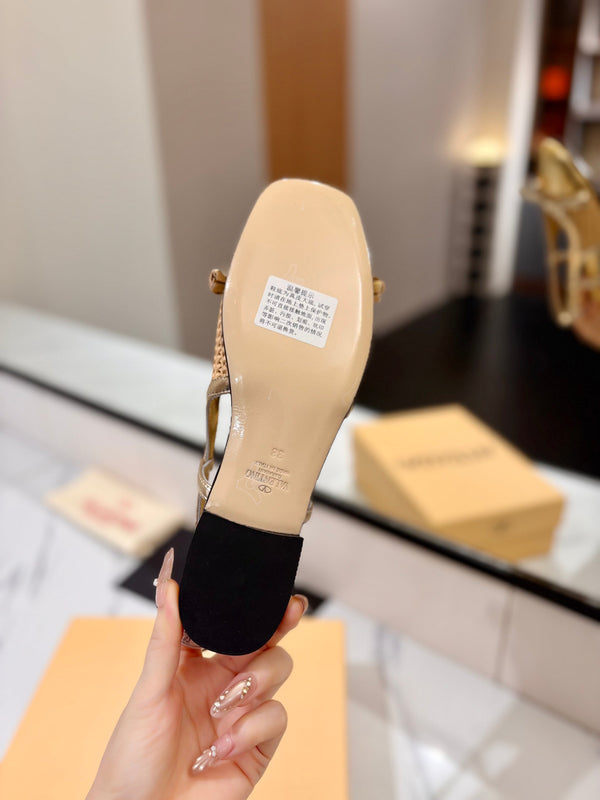 VLTN 26s Valet Du Roi Slingback Flats Gold Raffia Leather 985456