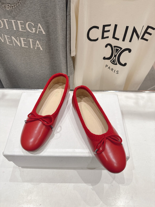 CL  26s Ballet Flats In Red Calfskin With Bow