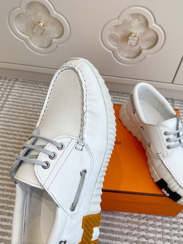 HM Ketch Sneakers White Grain Cowhide 776729