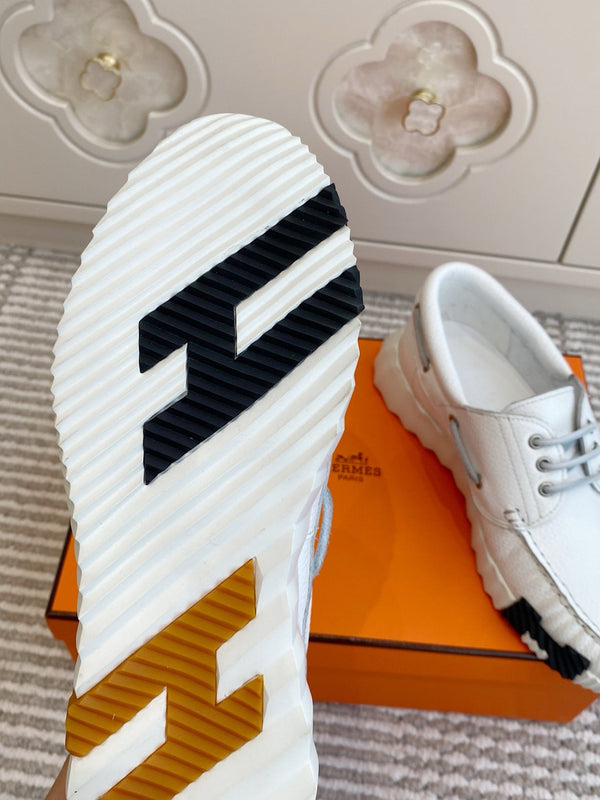 HM Ketch Sneakers White Grain Cowhide 776729
