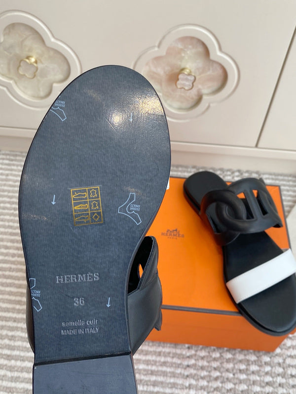 HM Lagune Sandal Black White Leather 776552