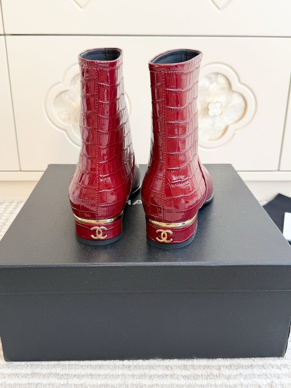CC 26s Croc Embossed Ankle Boots Burgundy Patent Leather  122040