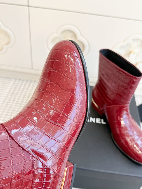CC 26s Croc Embossed Ankle Boots Burgundy Patent Leather  122040