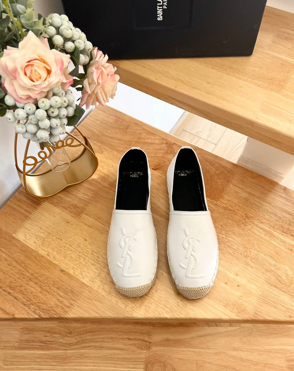 SL YVES EMBOSSED LOGO SLIP ON WHITE AND BLACK CALFSKIN