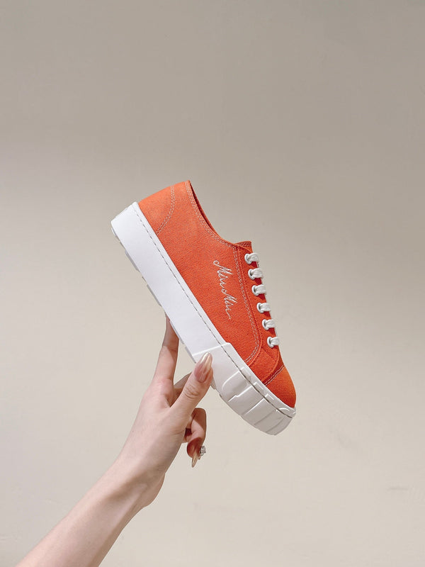 Miu Sneakers Orange Canvas 445548