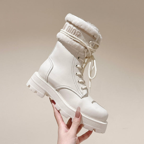 CD Ankle Boots In White Calfskin With Wool Fleece Lining 995818