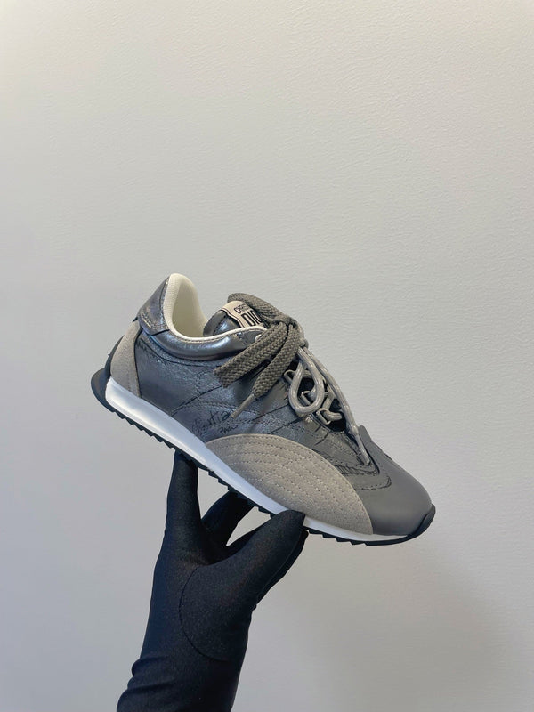 CD 26s D-Sketch Sneakers Grey Suede Lambskin 908094