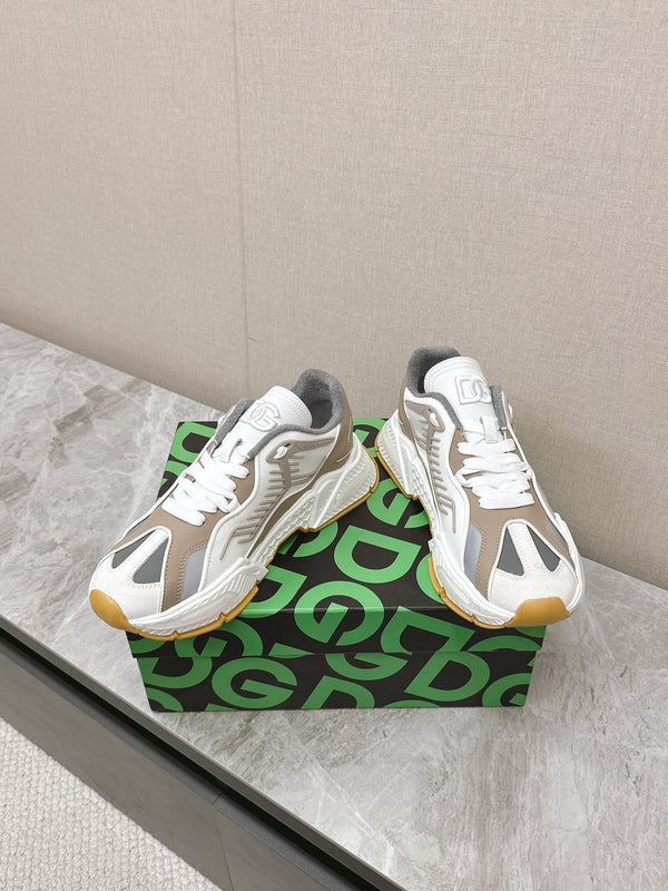DC Daymaster Sneakers Muted Brown White Cowhide & TPU 116663