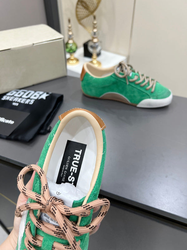 Golden Goose 26s True-Star Sneakers Green Suede 735906