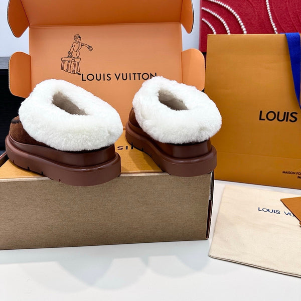 LV Cortina Closed Mule Chocolate Suede Wool 542231