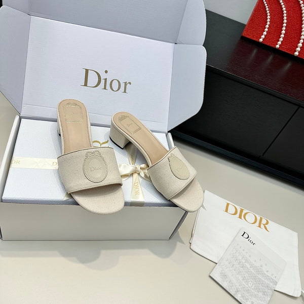 CD Médaillon Slide 4.5cm Cream Denim 899865