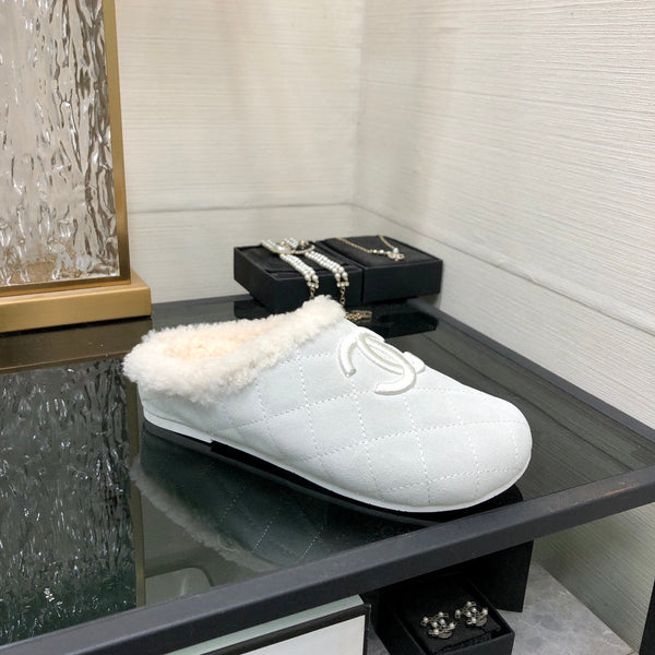 CC 26s Mules Grey Quilted Suede Shearling 970154