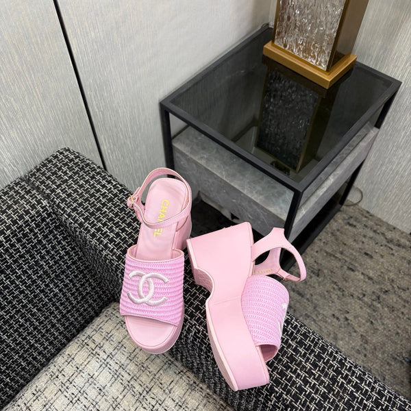 CC 26s Platform Sandal Light Pink Raffia Sheepskin 688696