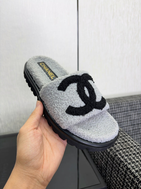 CC 26s Shearling Slide Flat Mules Grey Black Wool 128100
