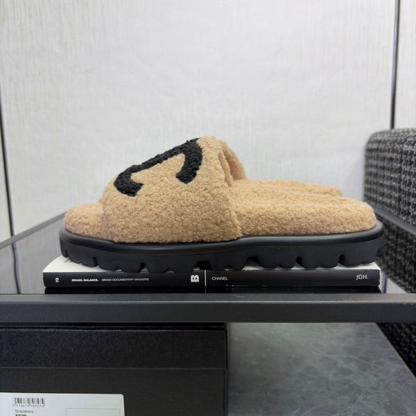 CC 26s Shearling Slide Flat Mules Beige Black Wool 128098