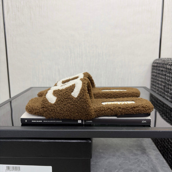CC 26s Shearling Square Toe Sandals Brown White Wool 128089