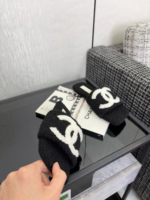 CC 26s Shearling Square Toe Sandals Black White Wool 128094