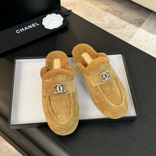 CC Mule Beige Suede Lamb Wool