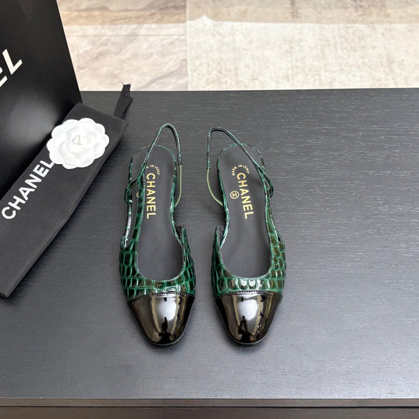 CC 26s Classic Slingback Flat Black Green Crocodile Embossed Patent Leather 907638