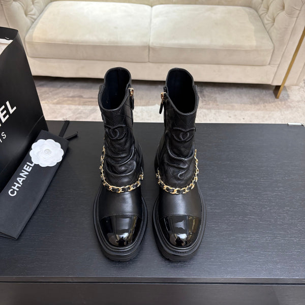 CC 26s Combat Boots Black Quilted Patent Calfskin 957754