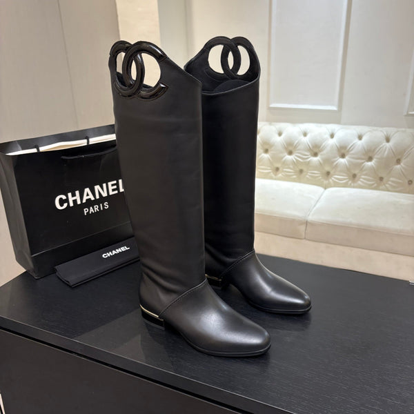 CC 26s Knee-High Riding Boots Black Calfskin Leather 106812