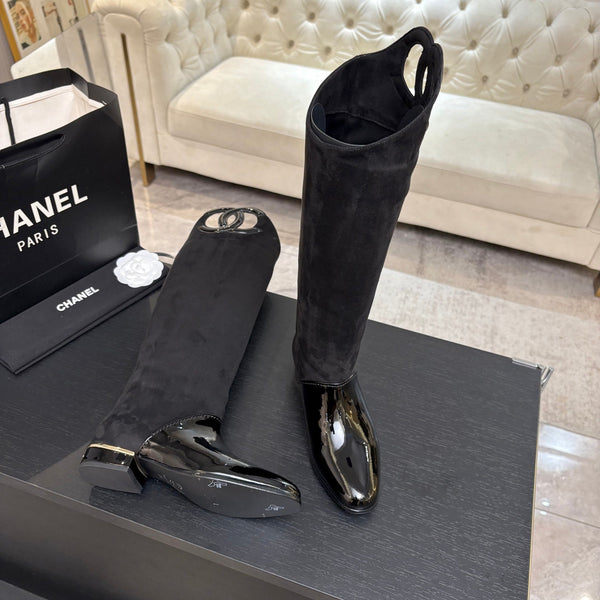 CC 26s Knee-High Riding Boots Black Patent Suede 106813