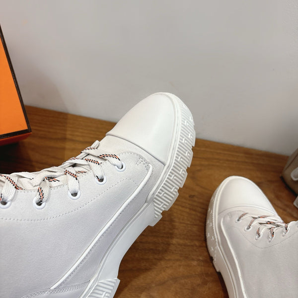 HM 26S Fresh Ankle Boots 4cm White Suede Leather 110601